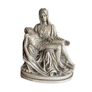 Vintage Esco Products Pieta Statue Sculpture Reigious Christan Art